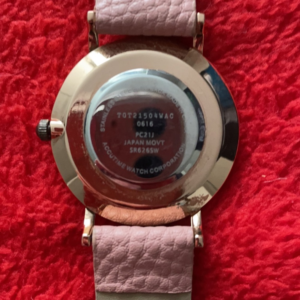 Light pink watch - Picture 5 of 5